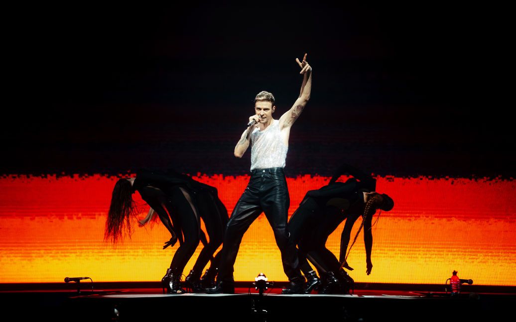 Макс Барських показав яскраве шоу на сцені Палацу Спорту